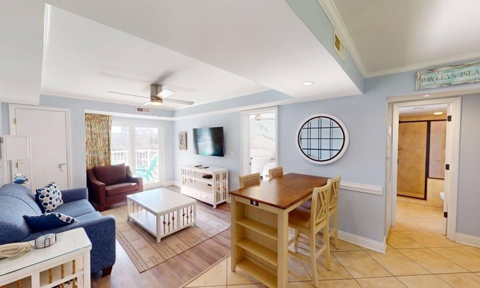 North Litchfield Beach Condo | At the Beach 1 Bedroom 1 Bath Summer House 1st Flr