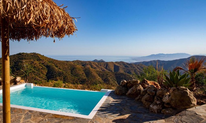 Malaga-Este Villa | Atalaya