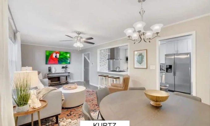 Marietta House | ATH - Sleeps 8 - 4 Beds - Pet friendly - Kurtz