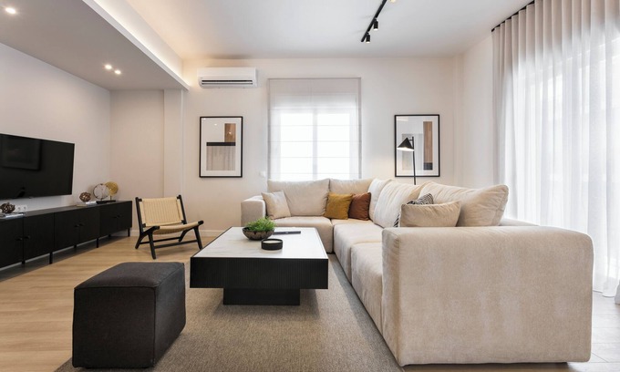 Vyronas Apartment | Athenian Modern & Luxury Apartments