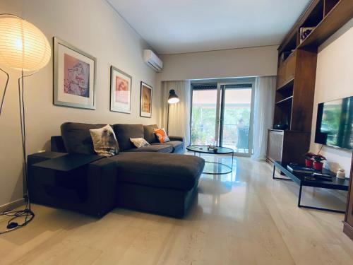 Voula Apartment | Athens Riviera Garden Views Apartment #Unoblu