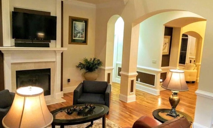 Church Street House | Atlanta luxury living at its best!