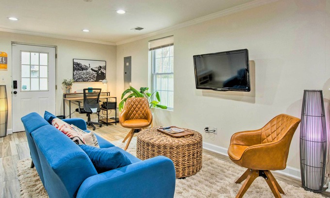 Edgewood Apartment | Atlanta Studio w/ Deck, 3 Mi to Downtown!