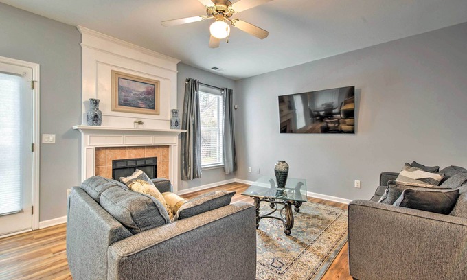 Clarkdale House | Atlanta Vacation Rental ~ 13 Mi to Downtown!
