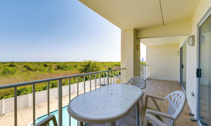 Southend Condo | Atlantic City Area Vacation Rental w/Pool Access!