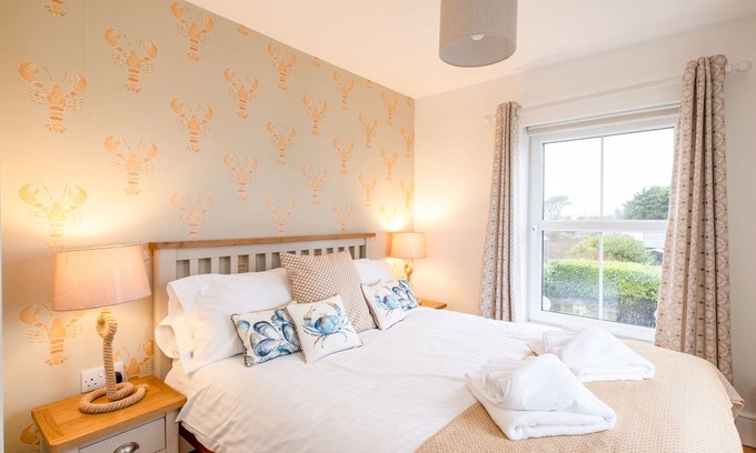 Delabole Cottage | ATLANTIC COTTAGE, pet friendly, luxury holiday cottage in Delabole