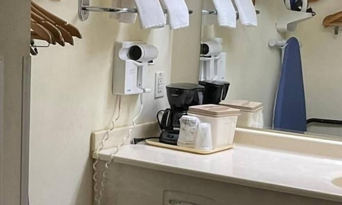 Pleasantville Hotel | ATLANTIC INN