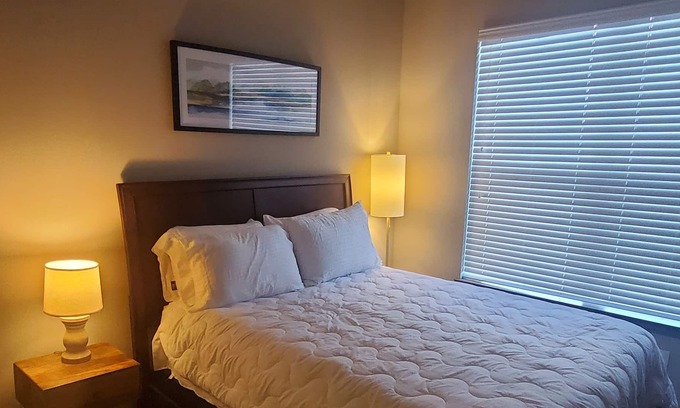 Atlantic Station Area Apartment | Atlantic Station Hidden Gem