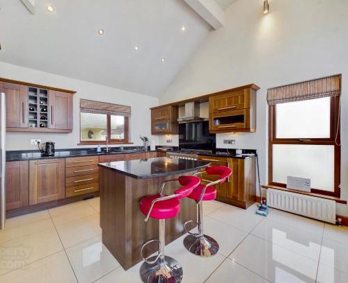 Portstewart House | Atlantic View Coach House - tourist board approved