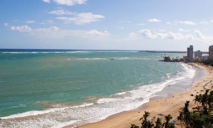 Isla Verde Apartment | Atlantic View