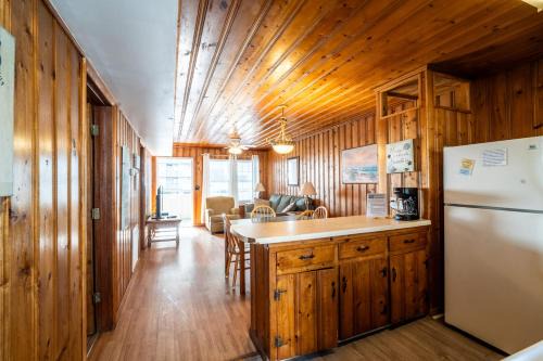 Windy Hill Apartment | Atlantic Winds Condos