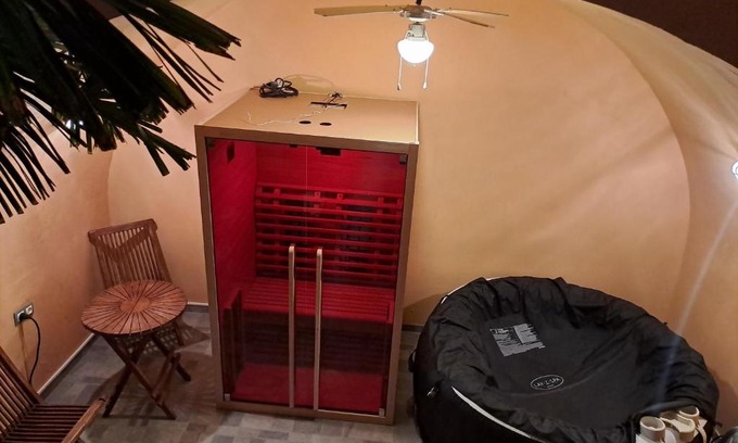 Cres House | Atraktivna kuća sa saunom i grijanim jacuzzijem