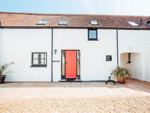 Lydstep House | Atrato's Stable - Uk6735