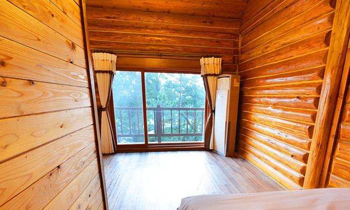Aewol Apartment | Attene Pension