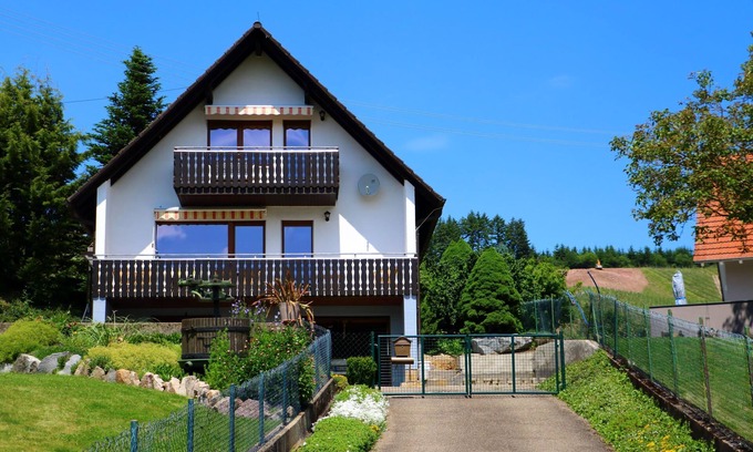 Durbach Apartment | Attic apartment with 55sqm, 2 bedrooms, 1 living/bedroom for max. 5 persons