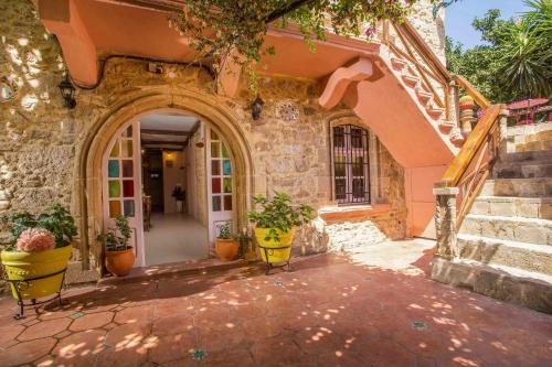 Rhodes Old Town Bed & Breakfast | Attiki Hotel