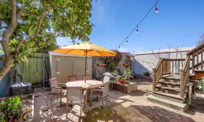 Paradise Park Apartment | Attractive condo w sunny backyard in peaceful neighborhood