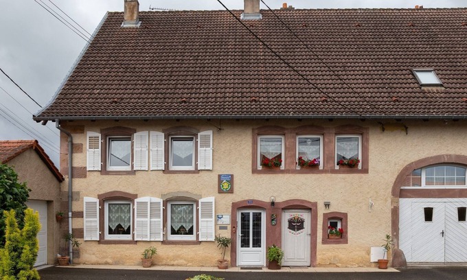Niderviller House | Attractive Holiday Home in Niederviller near Kiny Parc