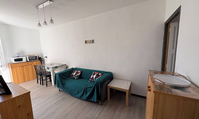 Eugenie-les-Bains Apartment | Attractive T2 apartment 250 meters from the Eugénie les bains spa center.