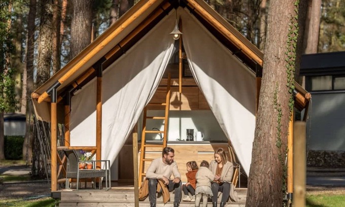 Zutendaal House | Attractive Tent lodge Maastricht at 16 km.