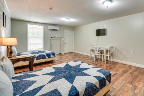 Briceville Apartment | ATV-Friendly Briceville Studio Pets Welcome