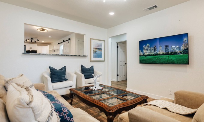 Sweetbriar House | ATXSummer4BigGroup|Sleeps10