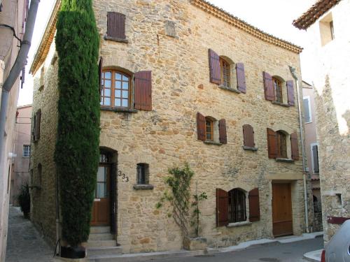 Bedoin House | Au 333