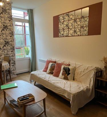 Guerande Apartment | Au cœur des Remparts de Guérande: logement pour 4