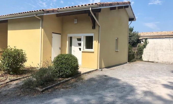Lanton House | Au calme, maison T3 neuf avec Jardin à Cassy