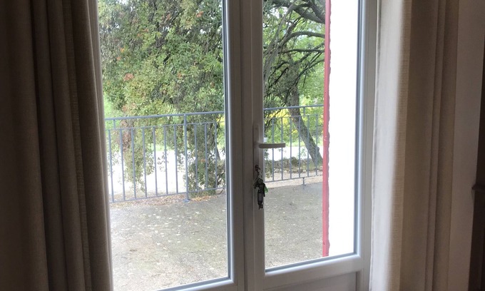 Murs House | Au Calme, Sous le Chêne Vert