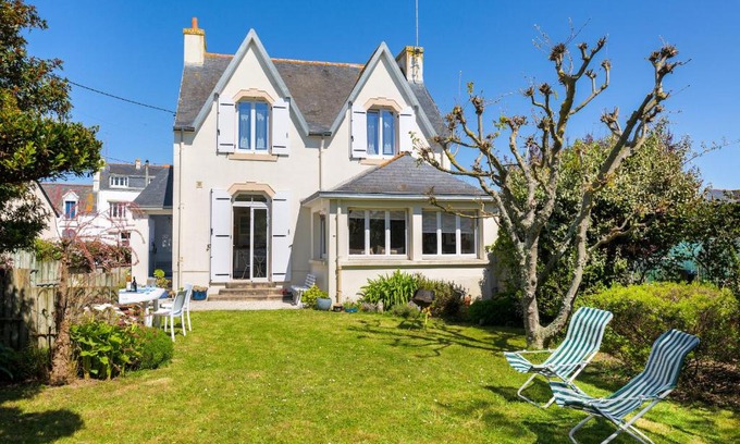 Treffiagat House | Au coeur de Tréffiagat - maison pour 6 - 300m de la plage
