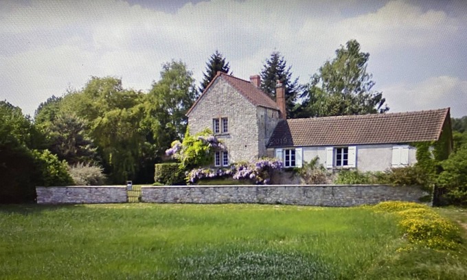 Courmont House | Au Coin du feu cocooning 30min from Reims / Epernay quiet 8-10 people