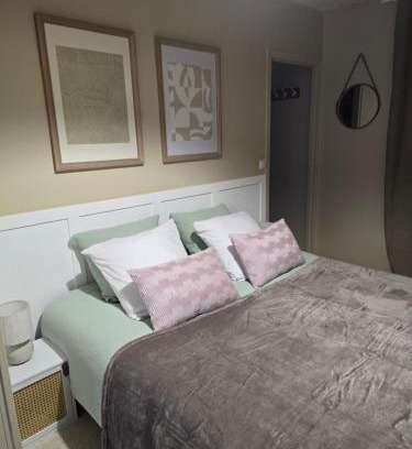 Roz-sur-Couesnon Bed & Breakfast | AU DETOUR DU MONT Chambres d'hôtes