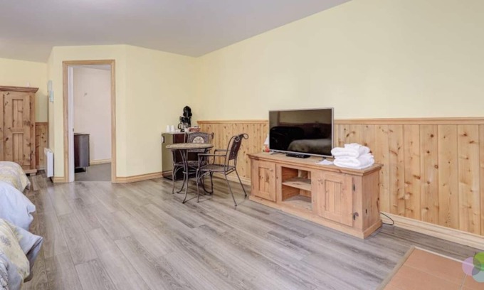 Saint Zenon House | Au sommet de Lanaudière