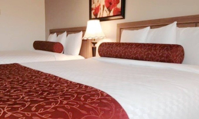 Magog Hotel | Auberge Du Grand Lac