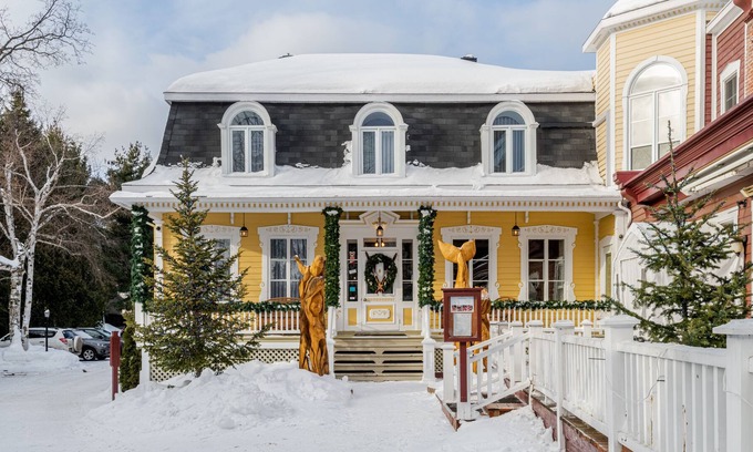 Baie-St-Paul Hotel | Auberge La Muse