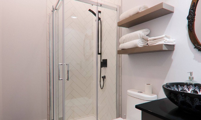 Terrebonne Apartment | Auberge Le Xavier offers complete lofts in the heart of Old Terrebonne.
