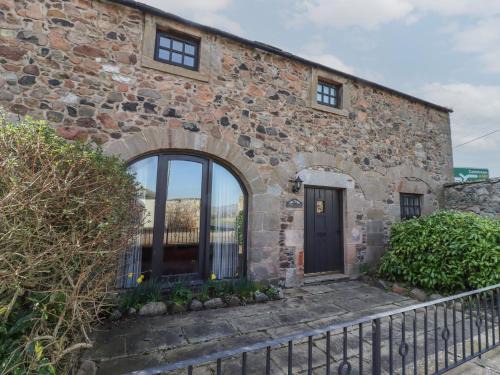 Akeld House | Aubretia Trail