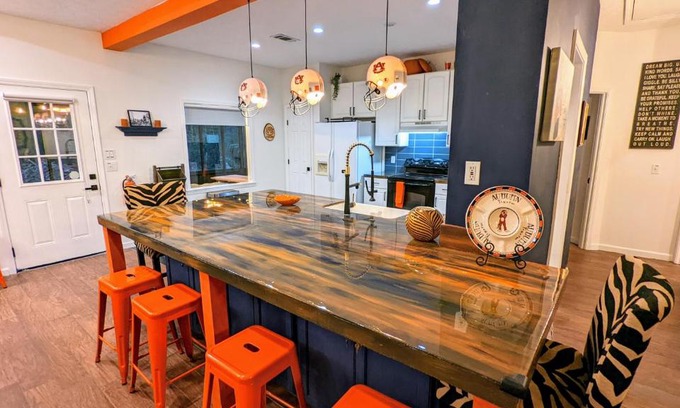 Fortson House | Auburn Alumni House on 20 acres