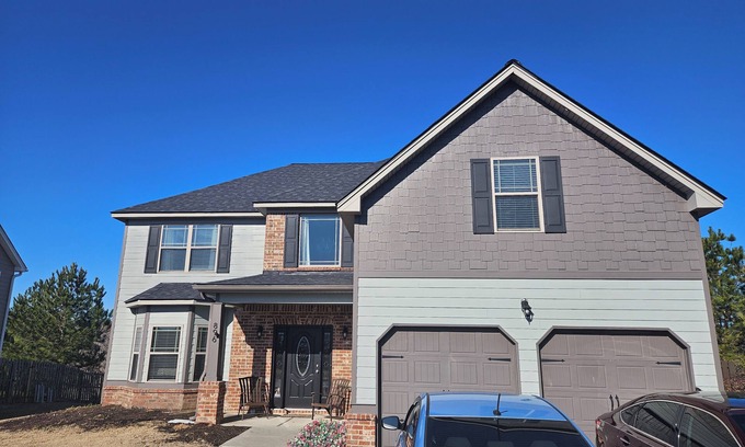 Evans House | Augusta national 12 miles away. Quiet neighborhood centralized to all amenities.