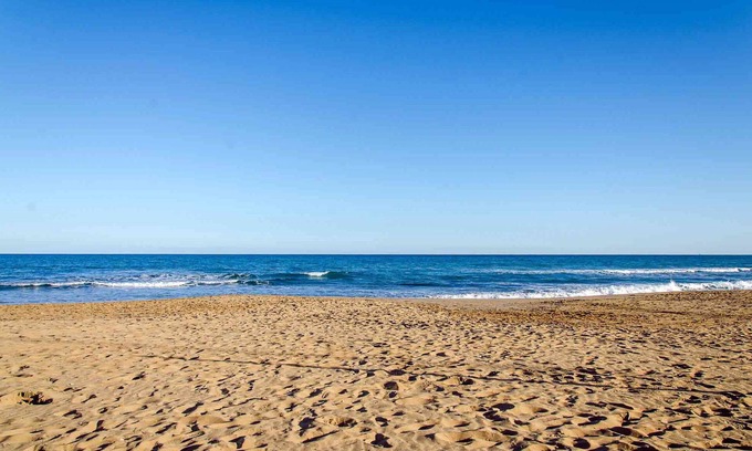 Pozzallo Apartment | Aura CaseSicule, only for Sea View Lovers, Modern Style Apartment in City Center, Wi-Fi