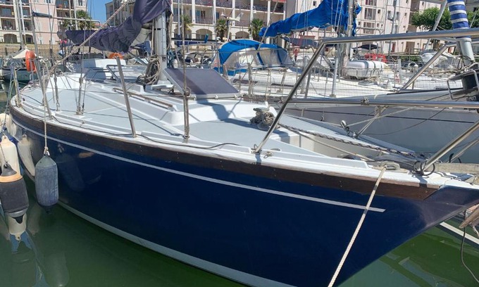 Rochefort Boat Rental | AUREL
