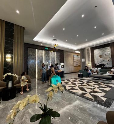 Cubao Hotel | Aurora Escalades Residences