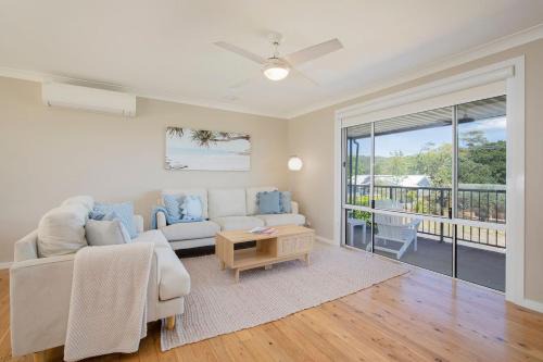 Caves Beach House | Aurora Grove - A Familly Retreat at Caves Beach