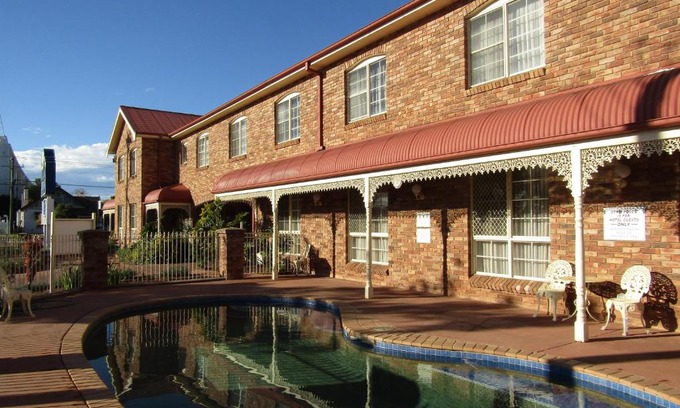 Dubbo Hotel | Australian Heritage Motor Inn