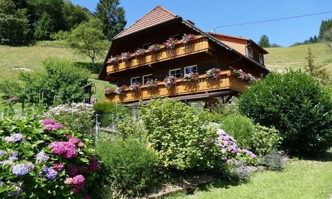 Obermunstertal House | -Auszeit- Gipfhof Comfortable holiday residence