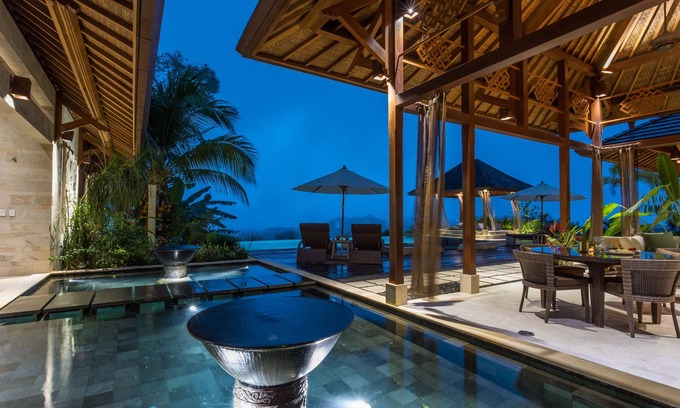 Savegre House | Authentic Balinese architecture eco-reserve - private infinity pool & ocean view
