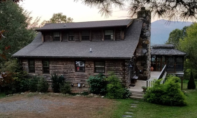 Burnsville Cabin | Authentic Log Cabin Awesome View Come See Beauty In The Mountains