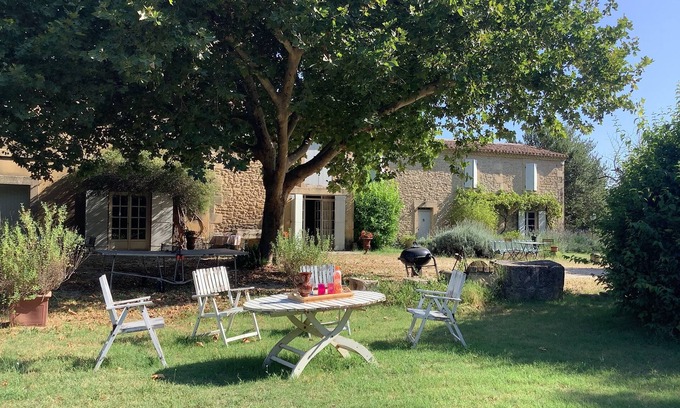 Meynes Other | Authentic Mas Provencal 19th century classified 4 * in a 5000 m² fenced park