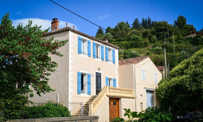 Roquebrun House | Authentic spacious house in charming village with heatable pool and garage